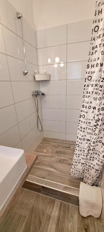 Hévíz Forestine Guesthouse מראה חיצוני תמונה
